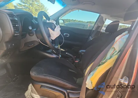 2019 Kia Soul z USA, uszkodzony, nr VIN KNDJN2A26K7653606